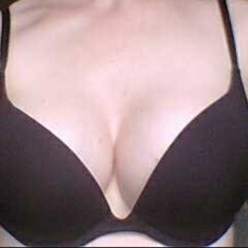 Profil de Arsenia, 30 ans, Sexe libertin à Richenthal (Lucerne)